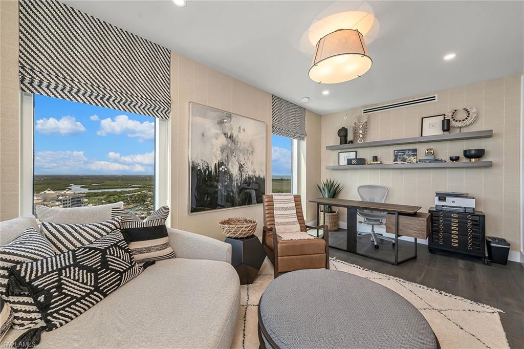 KALEA BAY TOWER 200 - Residential