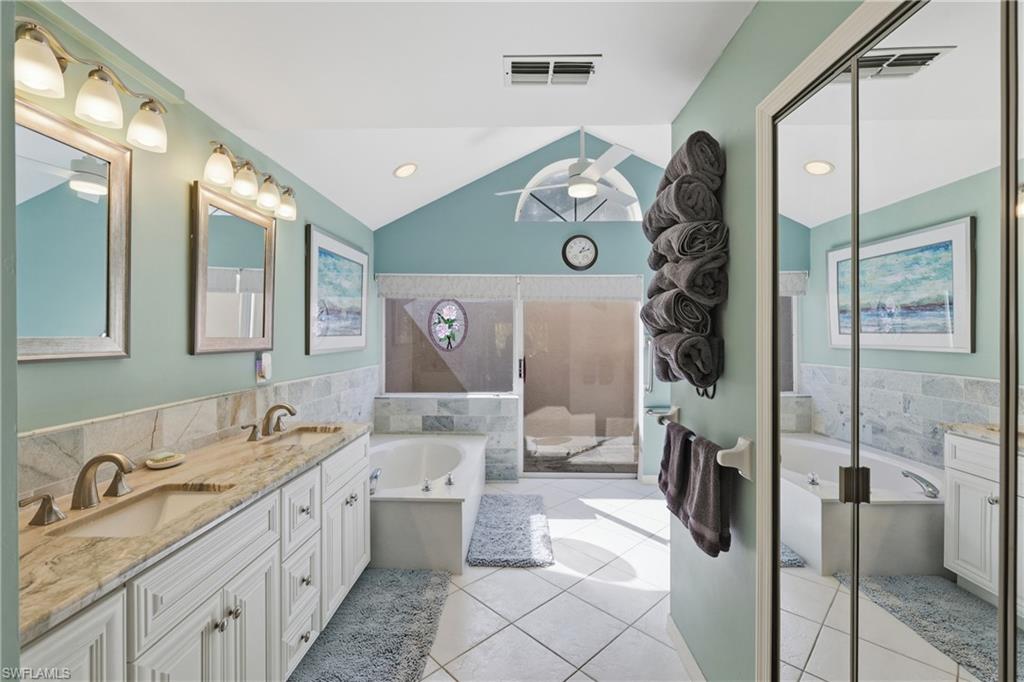 CALOOSA YACHT & RACQUET CLUB - Residential