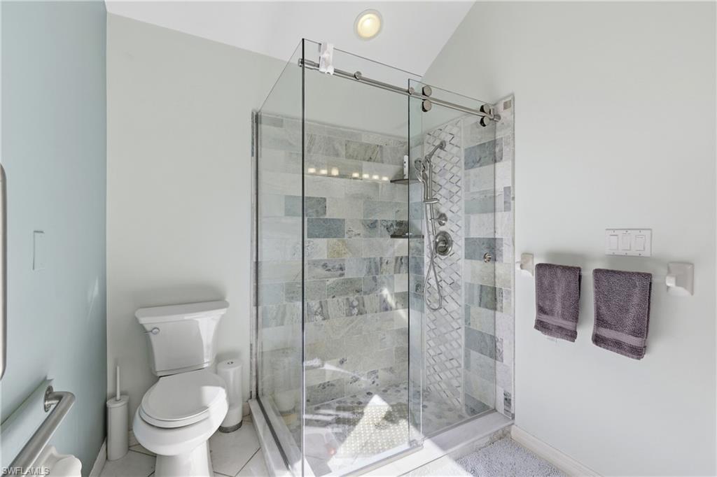 CALOOSA YACHT & RACQUET CLUB - Residential