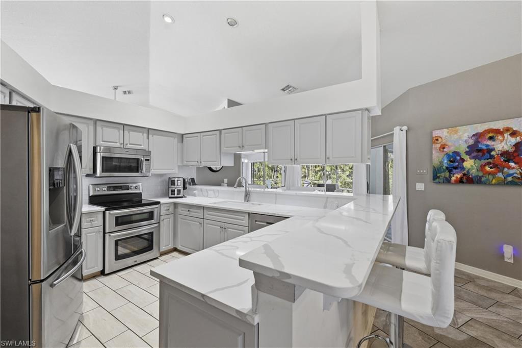 CALOOSA YACHT & RACQUET CLUB - Residential