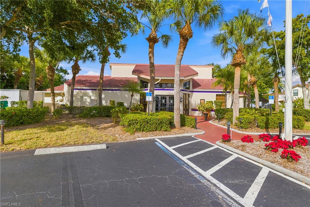 CALOOSA YACHT & RACQUET CLUB - Residential