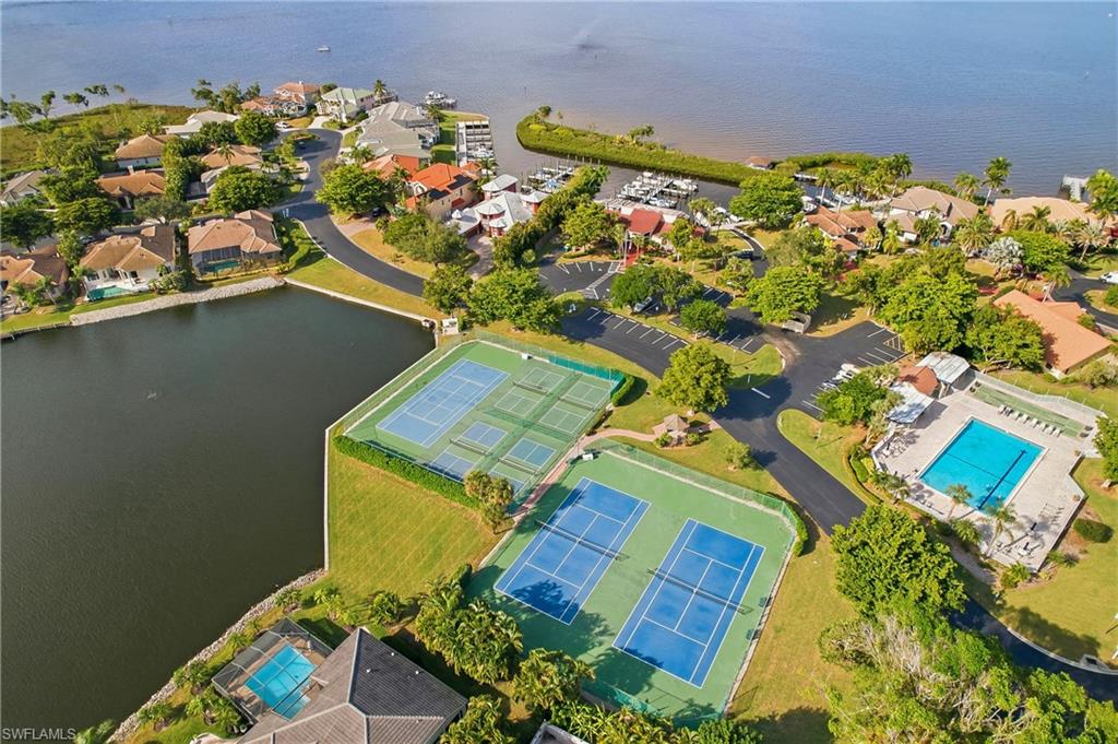 CALOOSA YACHT & RACQUET CLUB - Residential
