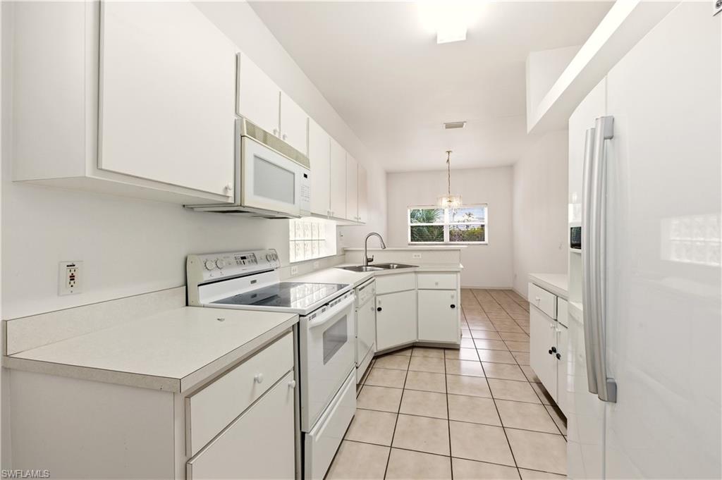 ISLAND CLUB AT CORKSCREW - Residential