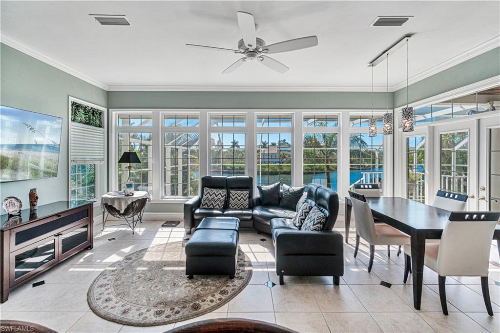 SOUTHPORT ON THE BAY - Residential