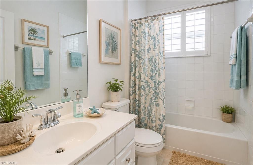 CALUSA PALMS - Residential