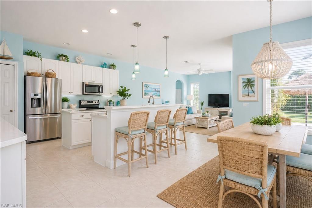 CALUSA PALMS - Residential