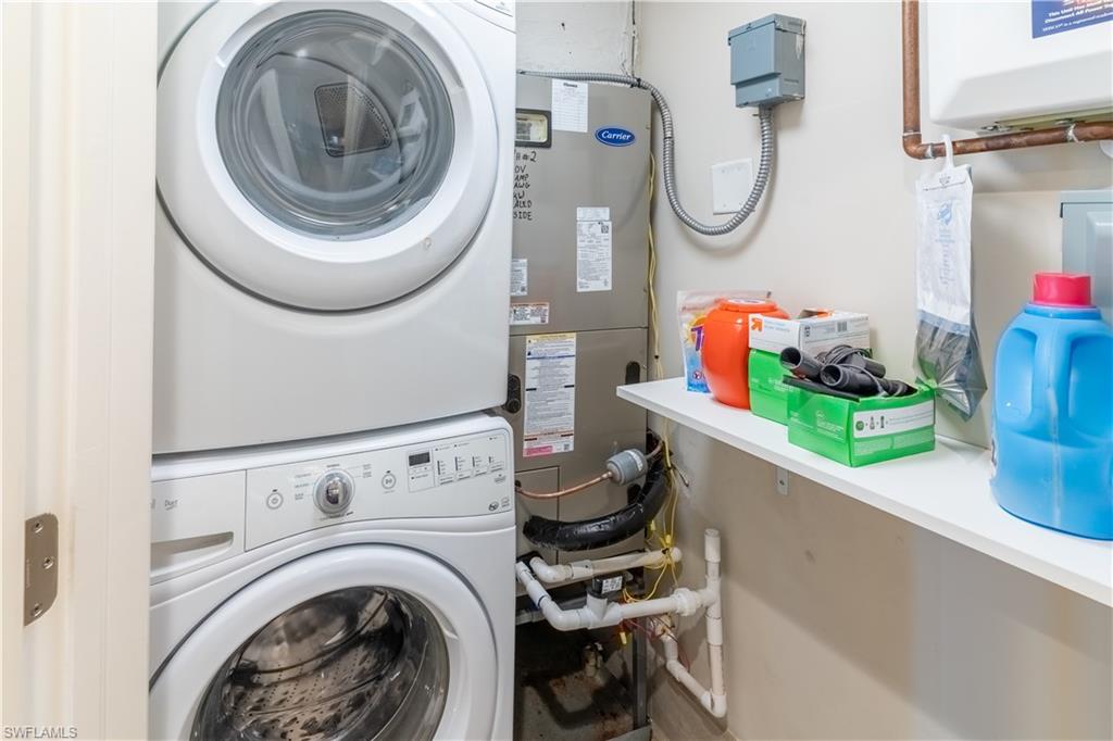 VANDERBILT TOWERS - Residential Lease