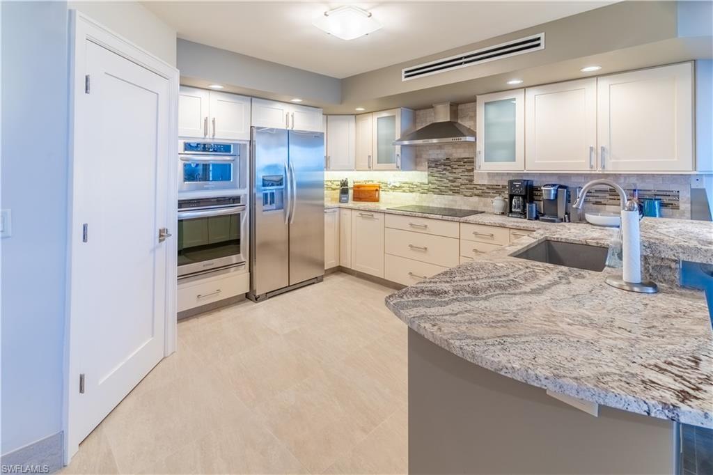 VANDERBILT TOWERS - Residential Lease