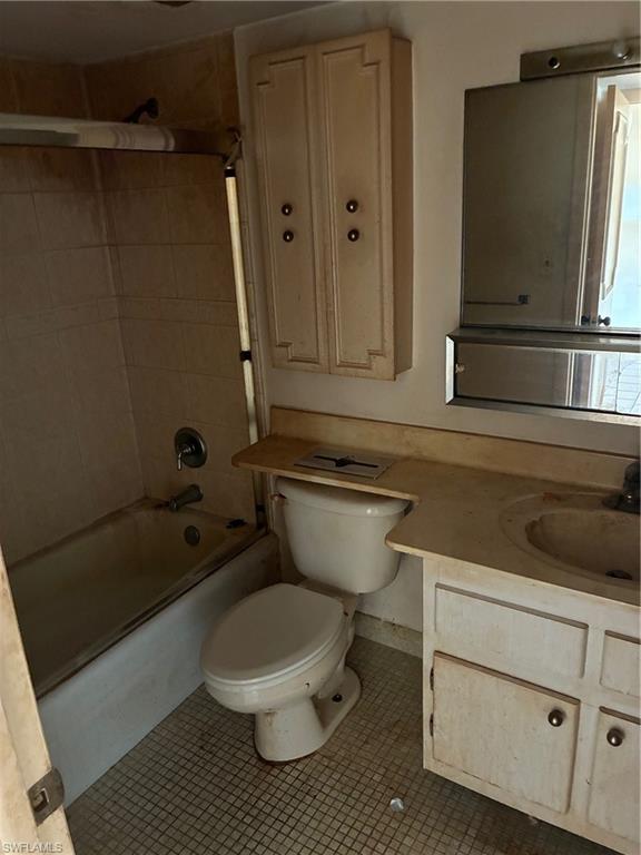 HIGH POINT COUNTRY CLUB - Residential