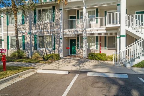 Photo of 7930 Mahogany Run LN #814, NAPLES, FL 34113 (MLS # 225079182)