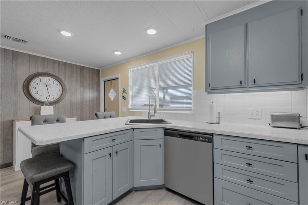 OLD BRIDGE VILLAGE - Residential