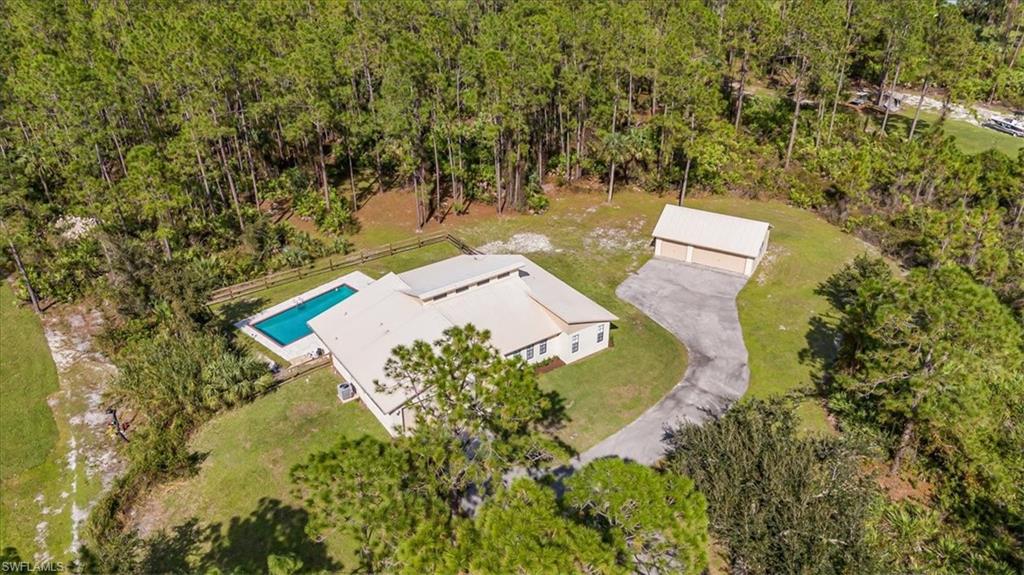 GOLDEN GATE ESTATES - Residential