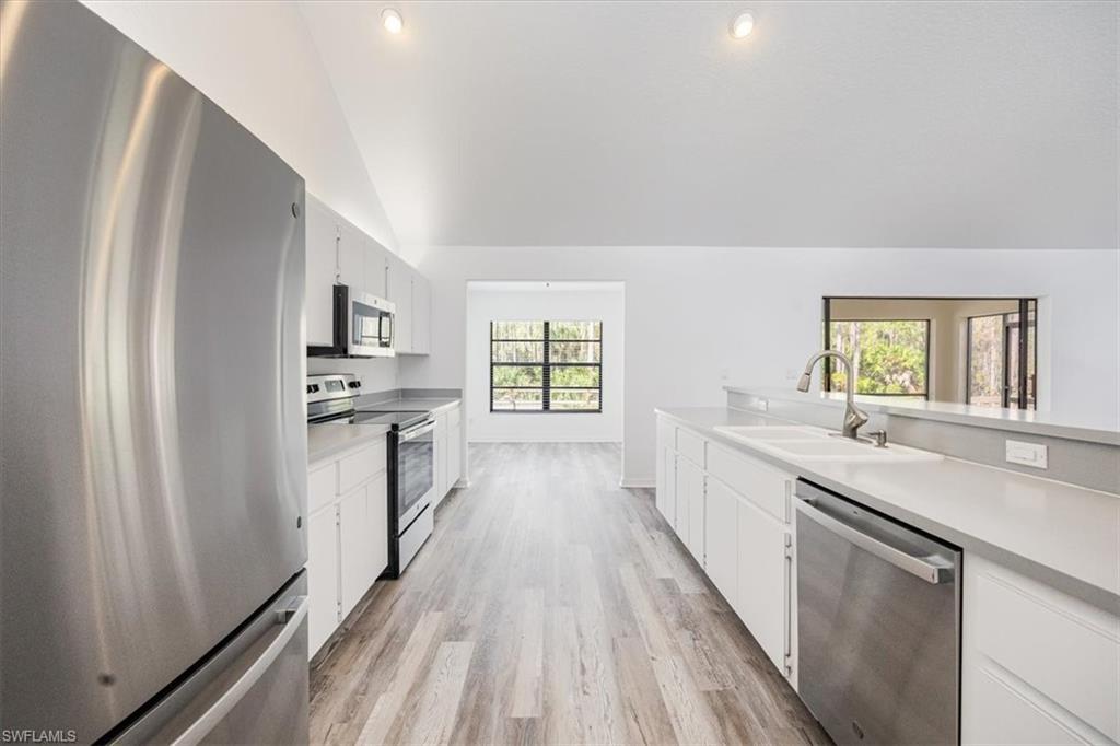 GOLDEN GATE ESTATES - Residential