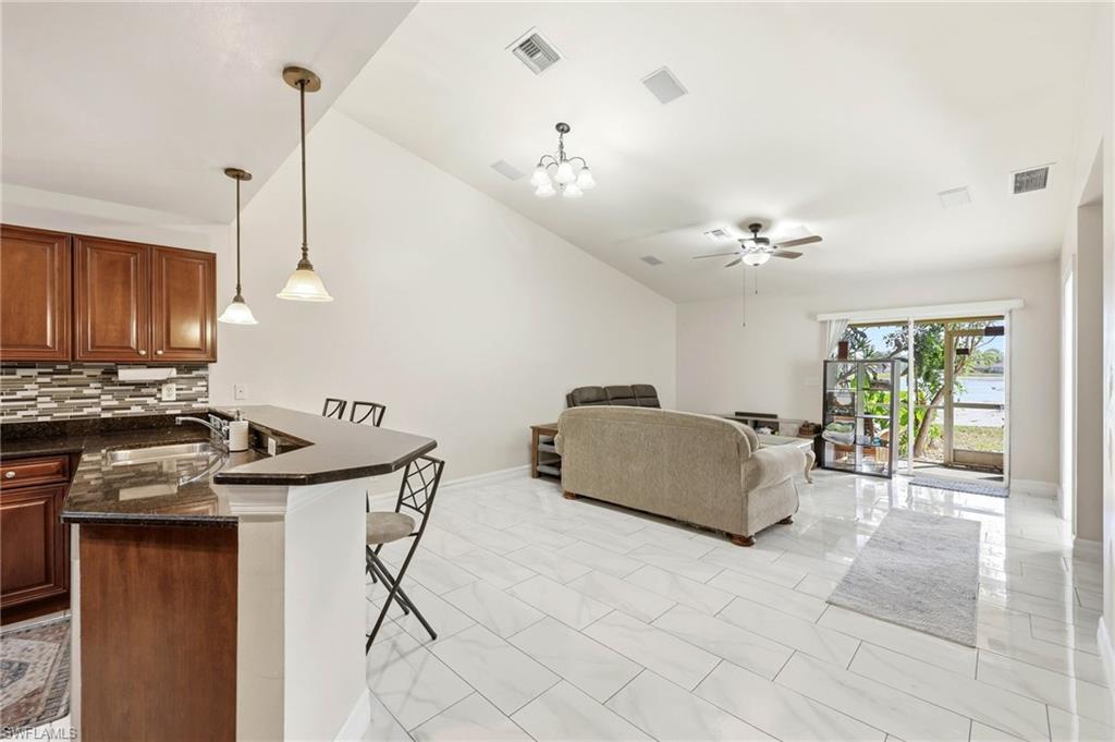 VISTANNA VILLAS - Residential