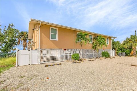 A home in FORT MYERS BEACH