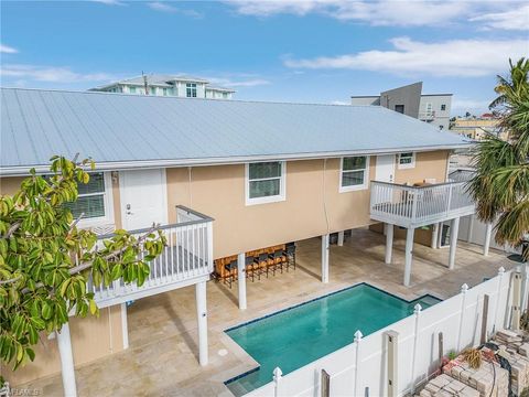 A home in FORT MYERS BEACH