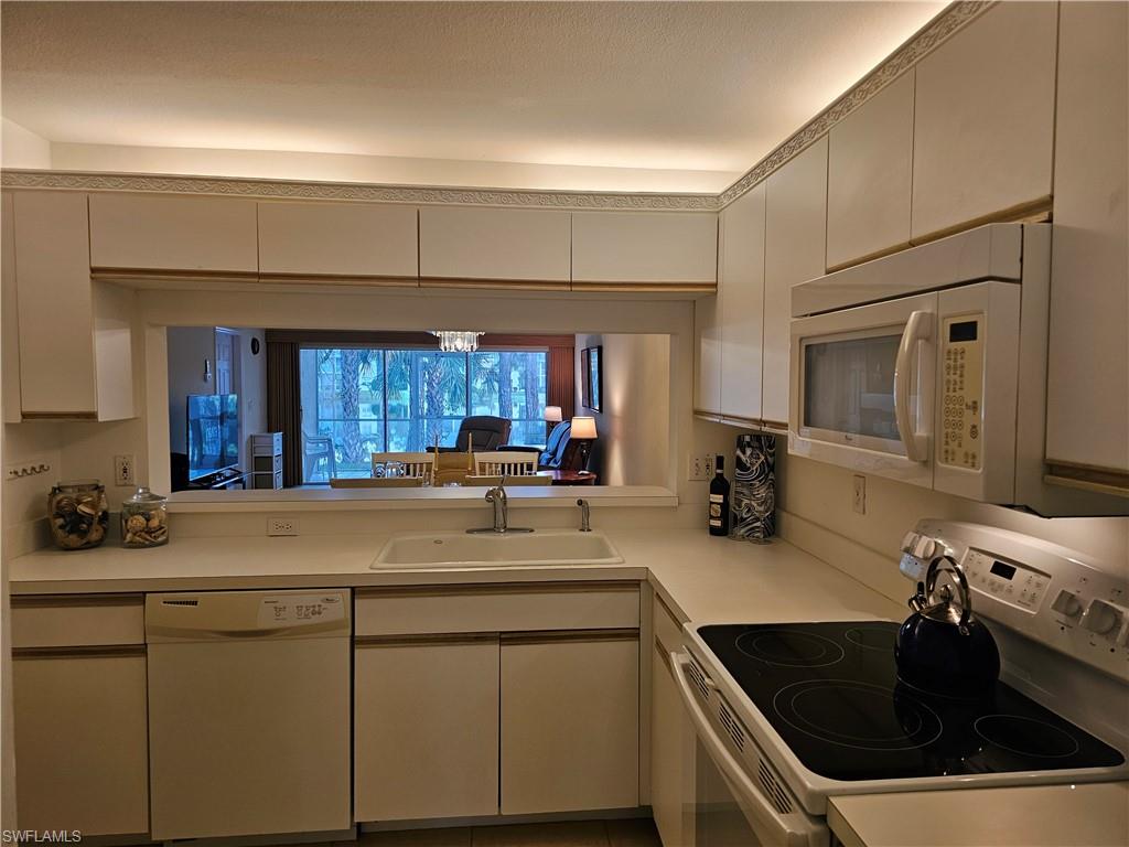 WESTGATE AT IMPERIAL GOLF ESTATES - Residential