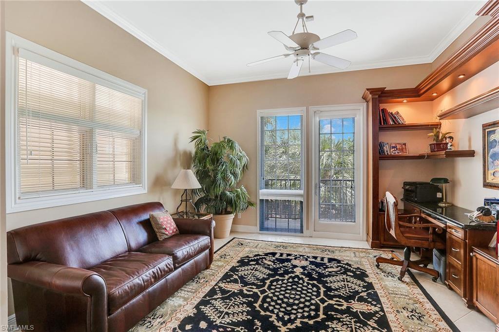 HIDEAWAY BEACH - Residential