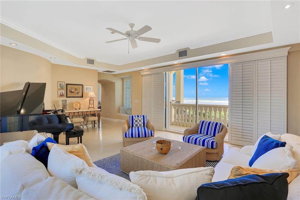 HIDEAWAY BEACH - Residential