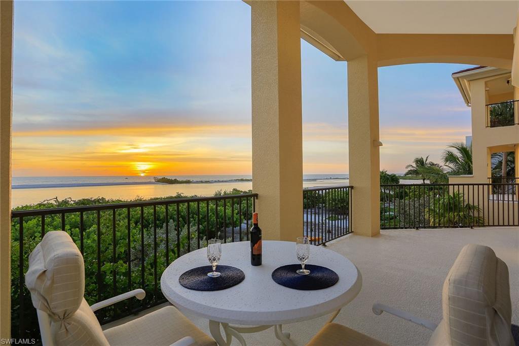 HIDEAWAY BEACH - Residential