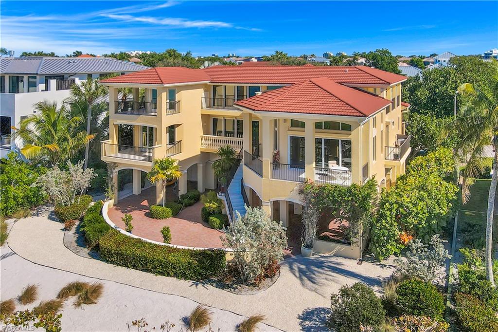 HIDEAWAY BEACH - Residential