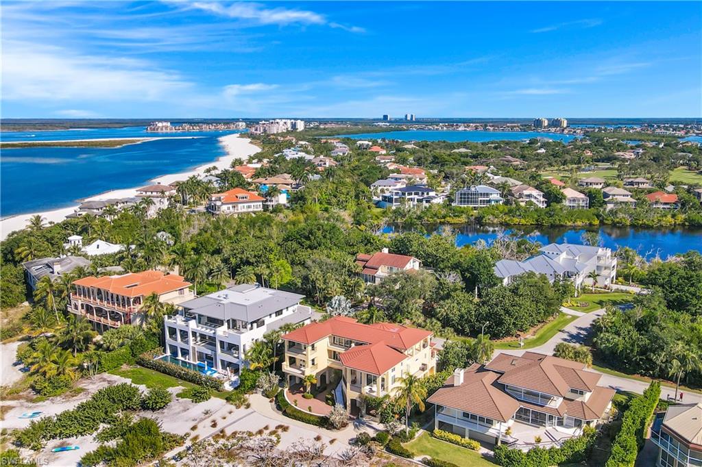 HIDEAWAY BEACH - Residential