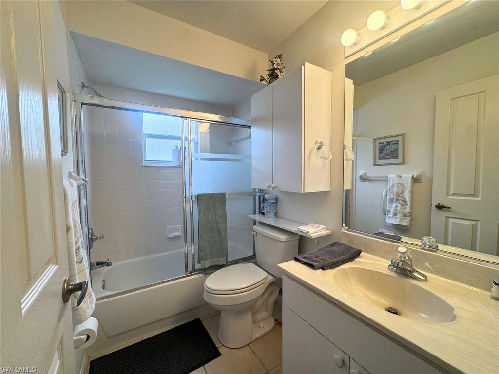 SABAL SPRINGS GOLF AND RACQUET CLUB - Residential