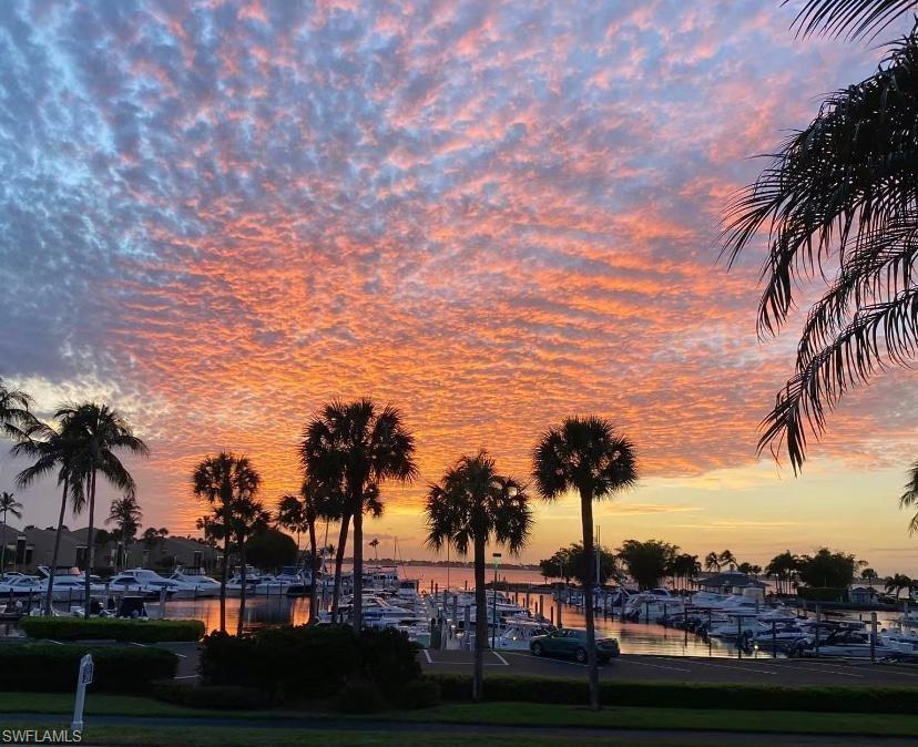 CLIPPER COVE AT THE LANDINGS - Residential