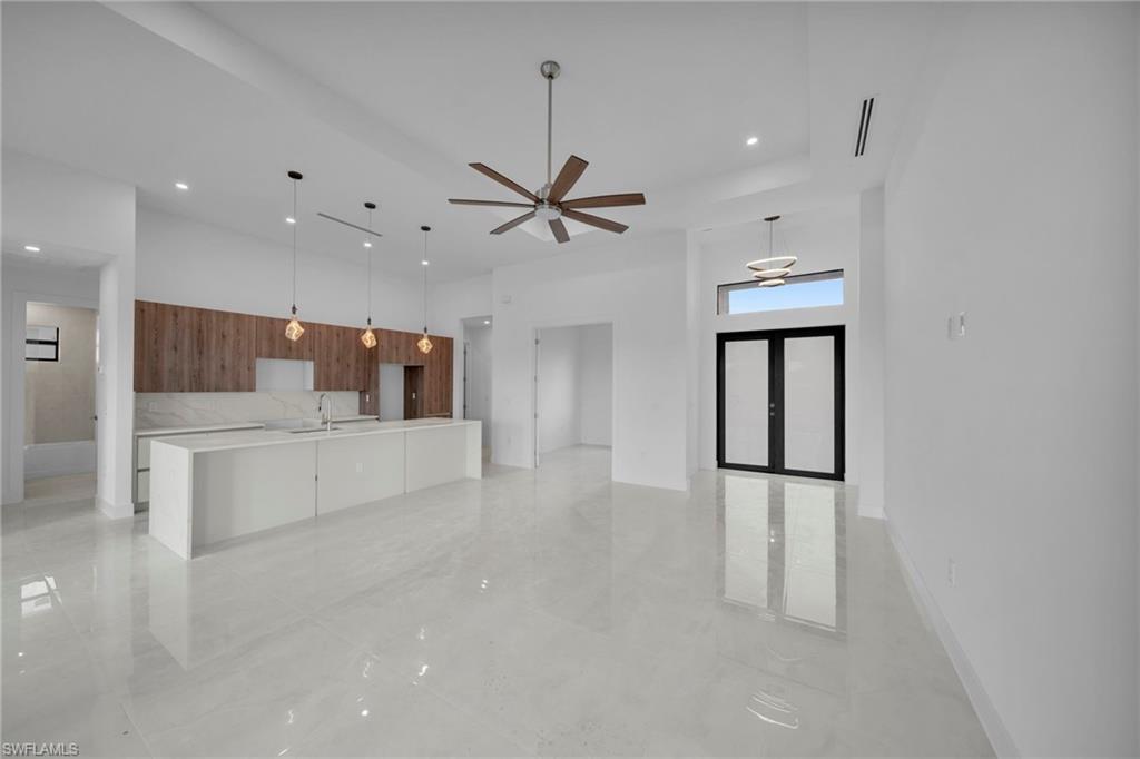 CAPE CORAL - Residential Lease