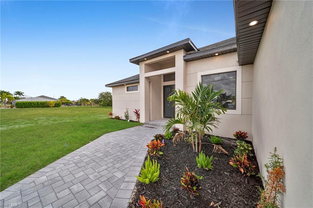 CAPE CORAL - Residential Lease