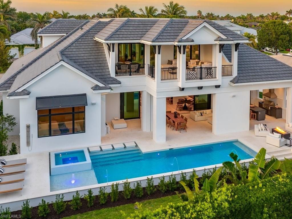 Photo of 612 Binnacle DR, NAPLES, FL 34103 (MLS # 225034059)