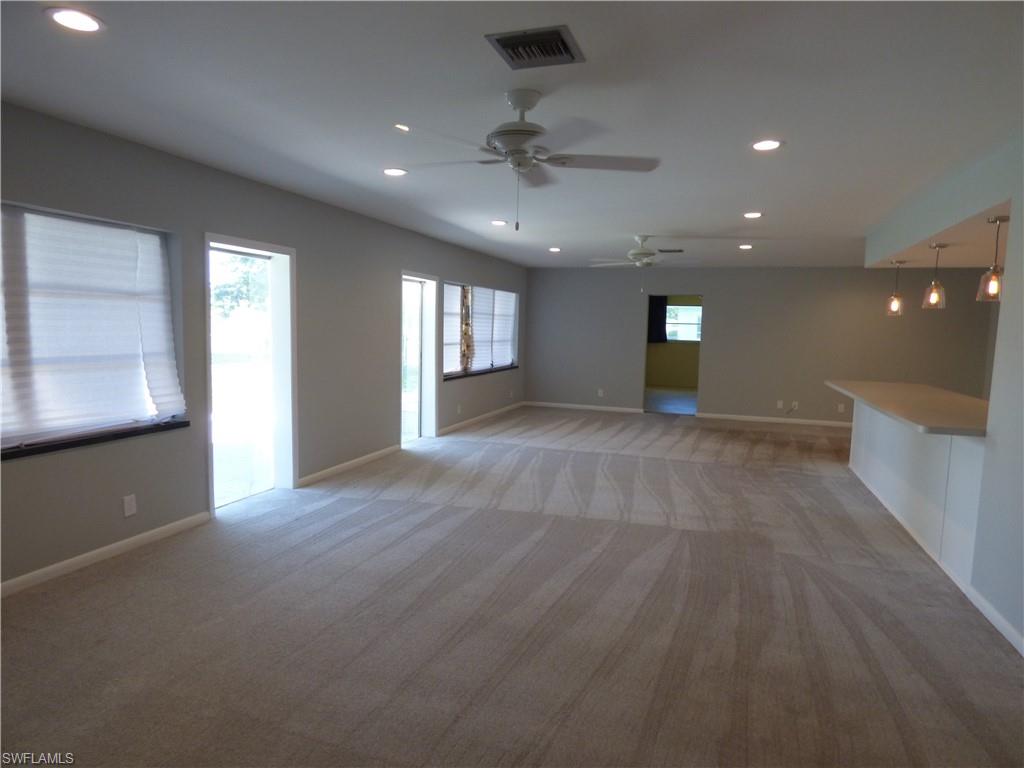 WILLOW LAKE - Residential