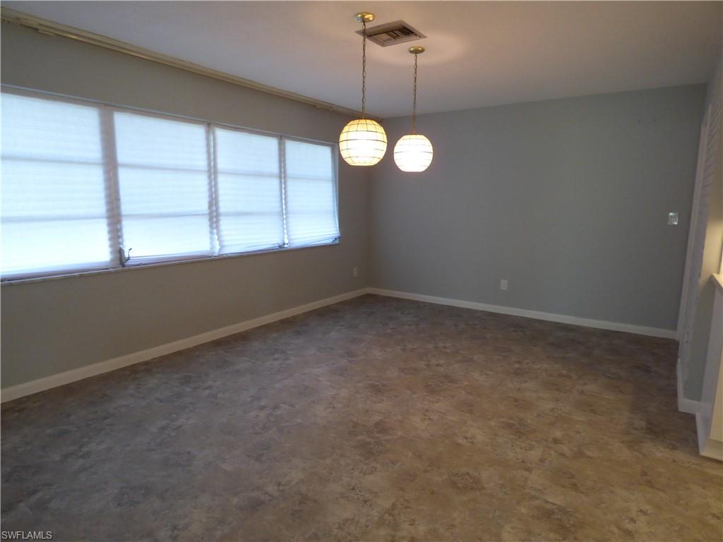 WILLOW LAKE - Residential