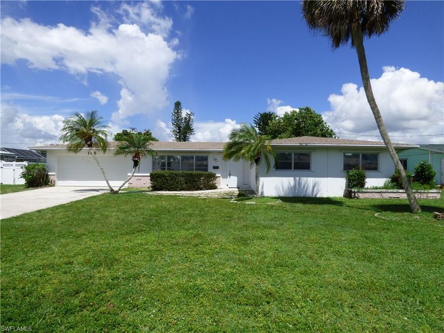 4 bedroom 2 bath with 2972 square feet of living area located in Willow Lake South with large streets, curbs, central water and sewer, fenced backyard with large open patio area, new roof in Dec 2017, storm panels for openings, freshly painted interior, new flooring throughout including upgraded vinyl, newly remodeled kitchen with new cabinets, countertops, subway and glass tile backsplash, large breakfast bar, island countertop with sink in the middle,  LED lighting, pantry, indoor laundry room, one bathroom has been updated with new cabinets, sink and fixtures etc, large open rooms including two extra large family rooms, dual master bedrooms with walk in closets, dual zoned central heat and air systems, large entry foyer, large formal dining room, plenty of storage space, terrazzo floors, plenty of square footage for the money.