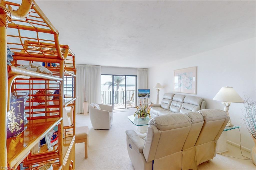 SHIPPS LANDING - Residential