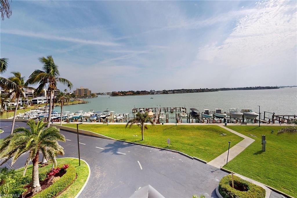 SHIPPS LANDING - Residential