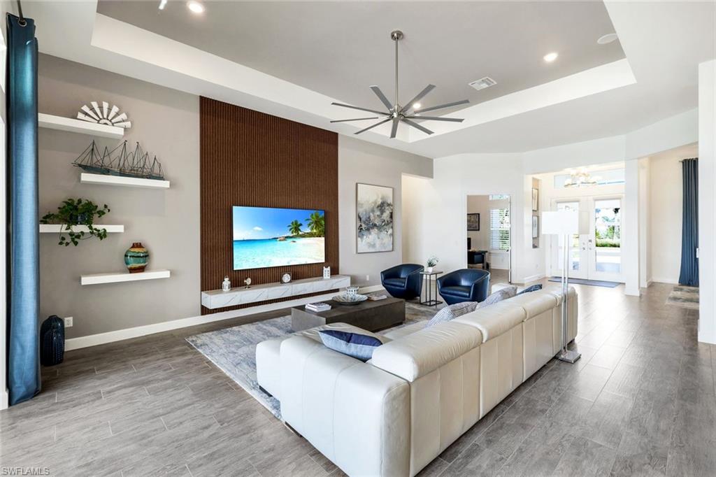 11401 Venetian Lagoon DR