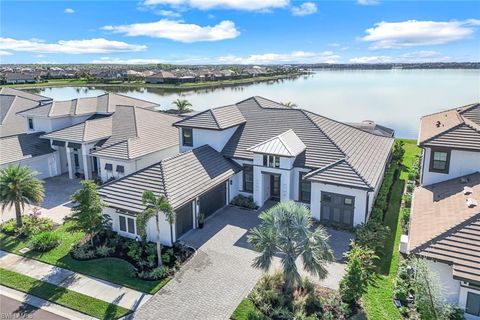 11401 Venetian Lagoon DR FORT MYERS FL 33913