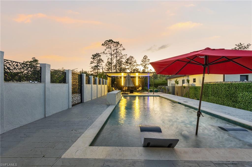 GOLDEN GATE ESTATES - Residential