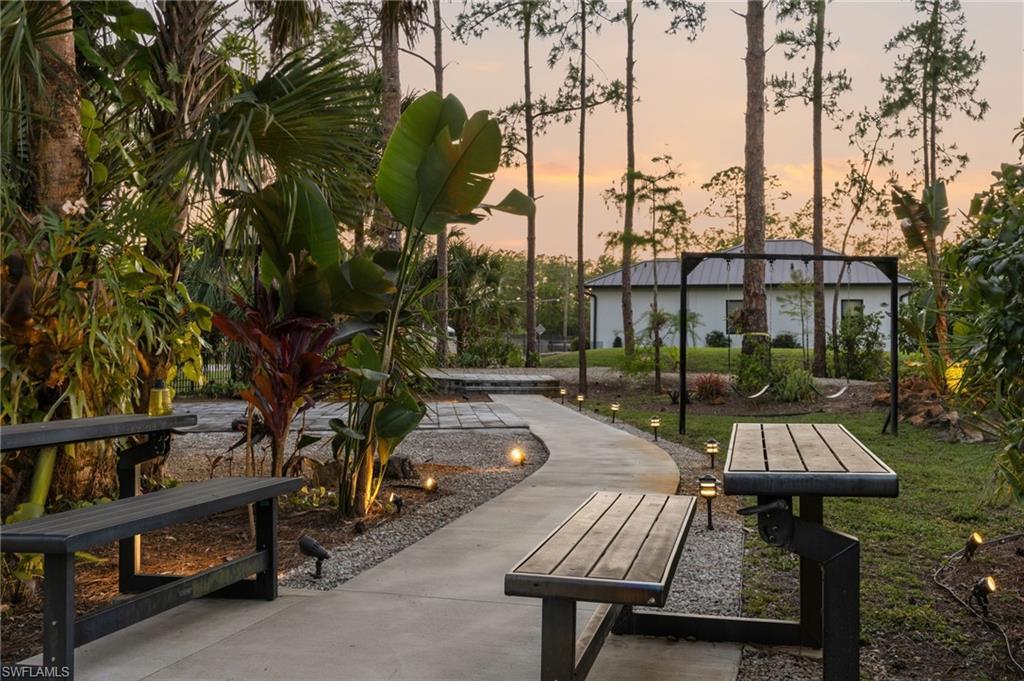GOLDEN GATE ESTATES - Residential