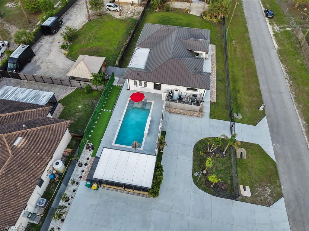 GOLDEN GATE ESTATES - Residential