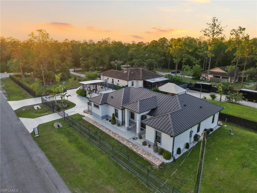 GOLDEN GATE ESTATES - Residential