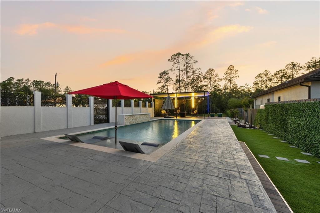 GOLDEN GATE ESTATES - Residential