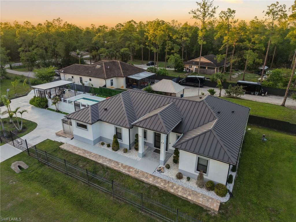 GOLDEN GATE ESTATES - Residential