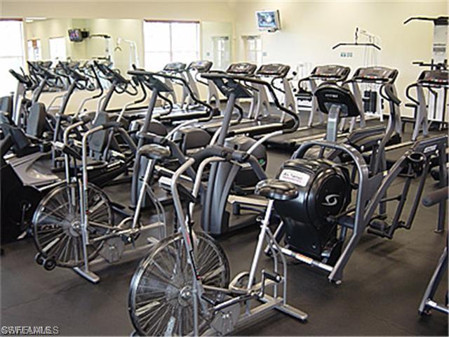 POINTE AT PELICAN LANDING - Residential