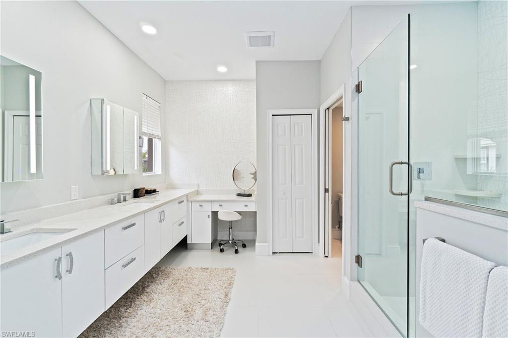 TRIANA - Residential