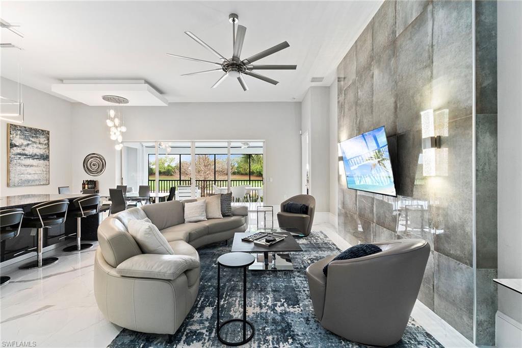 TRIANA - Residential