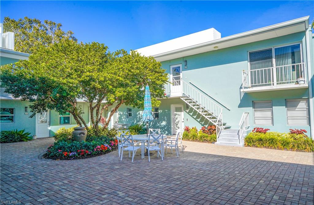 EVERGLADES CLUB - Residential