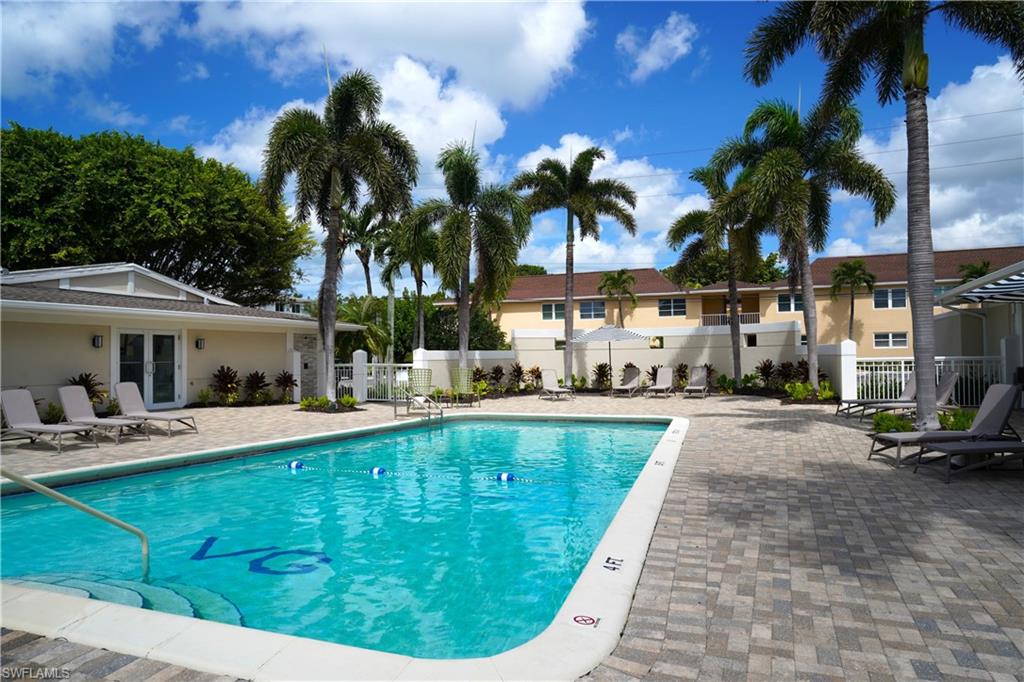 EVERGLADES CLUB - Residential