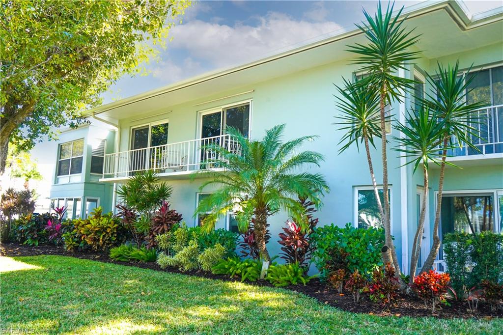 EVERGLADES CLUB - Residential